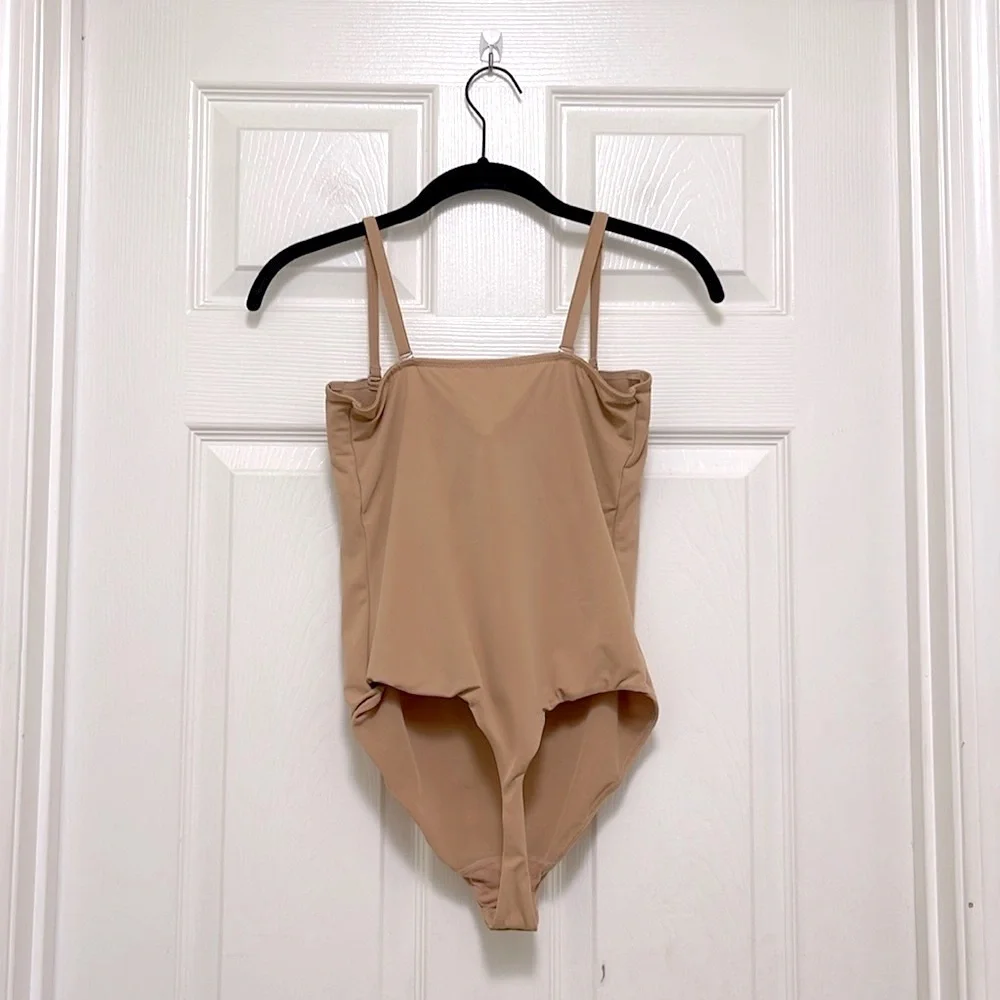 SKIMS Contour Lift Straight Neck Bodysuit